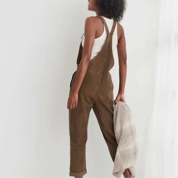 Aerie Werk and Play Corduroy Overalls Bib Cord Overalls Size M Raw Fray Hem - Picture 3 of 13